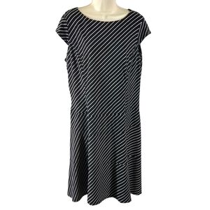 9 & Co Black and White Striped Women's Dress